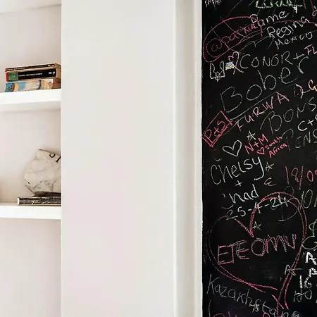 Casa Roberta - The House Of Travelers Apartment