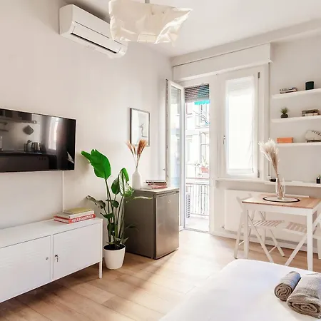 Casa Roberta - The House Of Travelers Apartment *