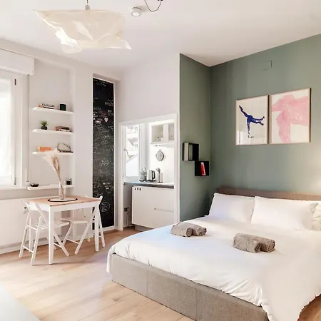 Apartment Casa Roberta - The House Of Travelers Como
